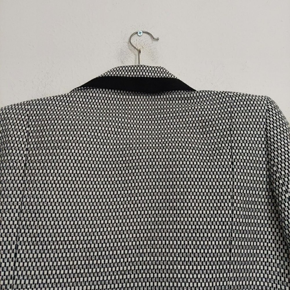 Doncaster Collection Notch Blazer Coat Size 6 White Silver Black Trim‎ Button Up - Picture 8 of 10